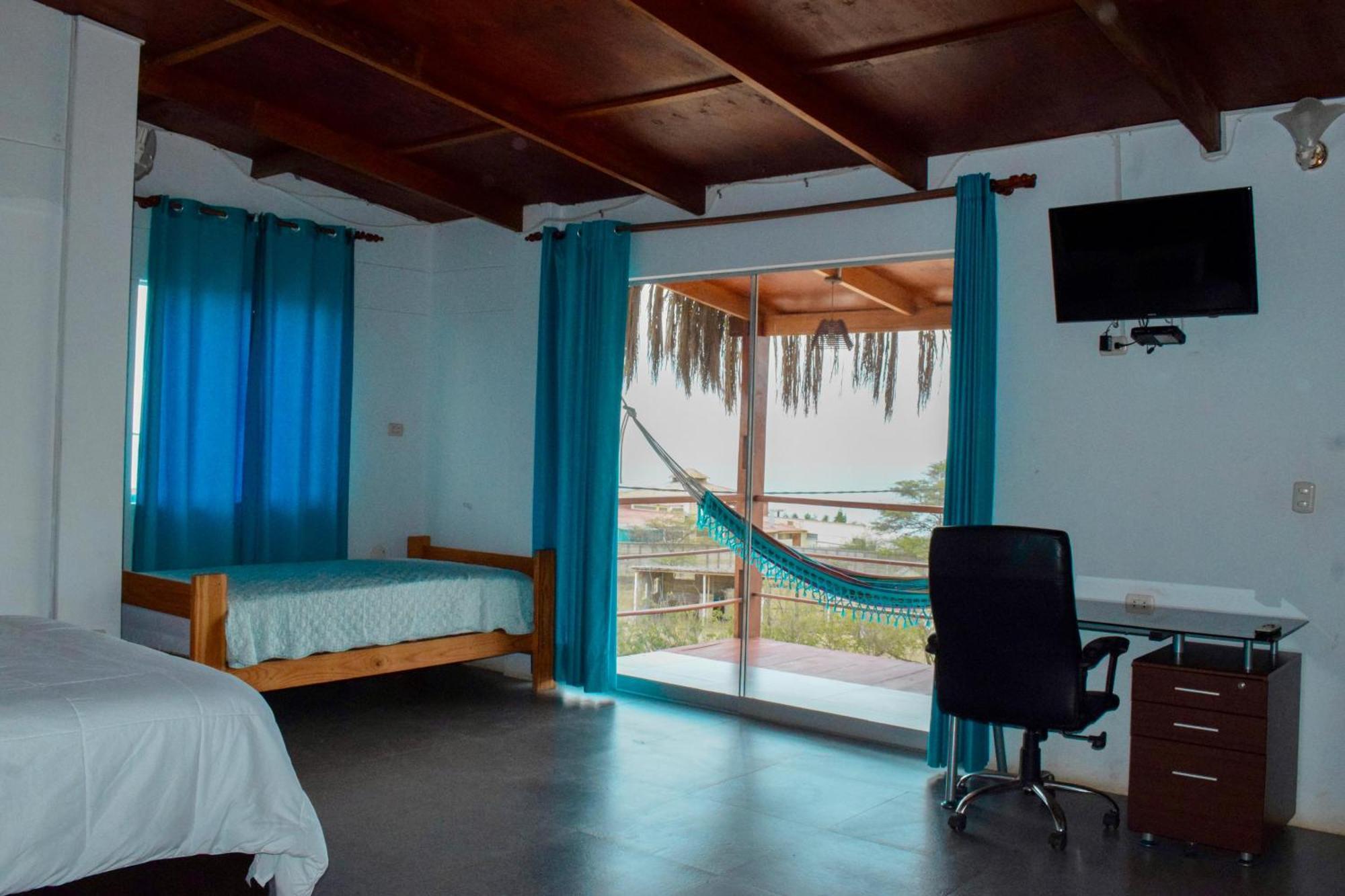 Mangata Surf Hotel Lobitos Bagian luar foto